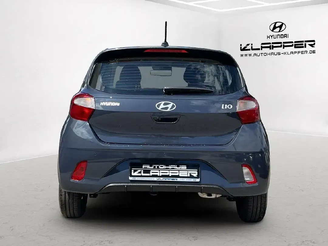 Hyundai i10 - Thumbnail 3