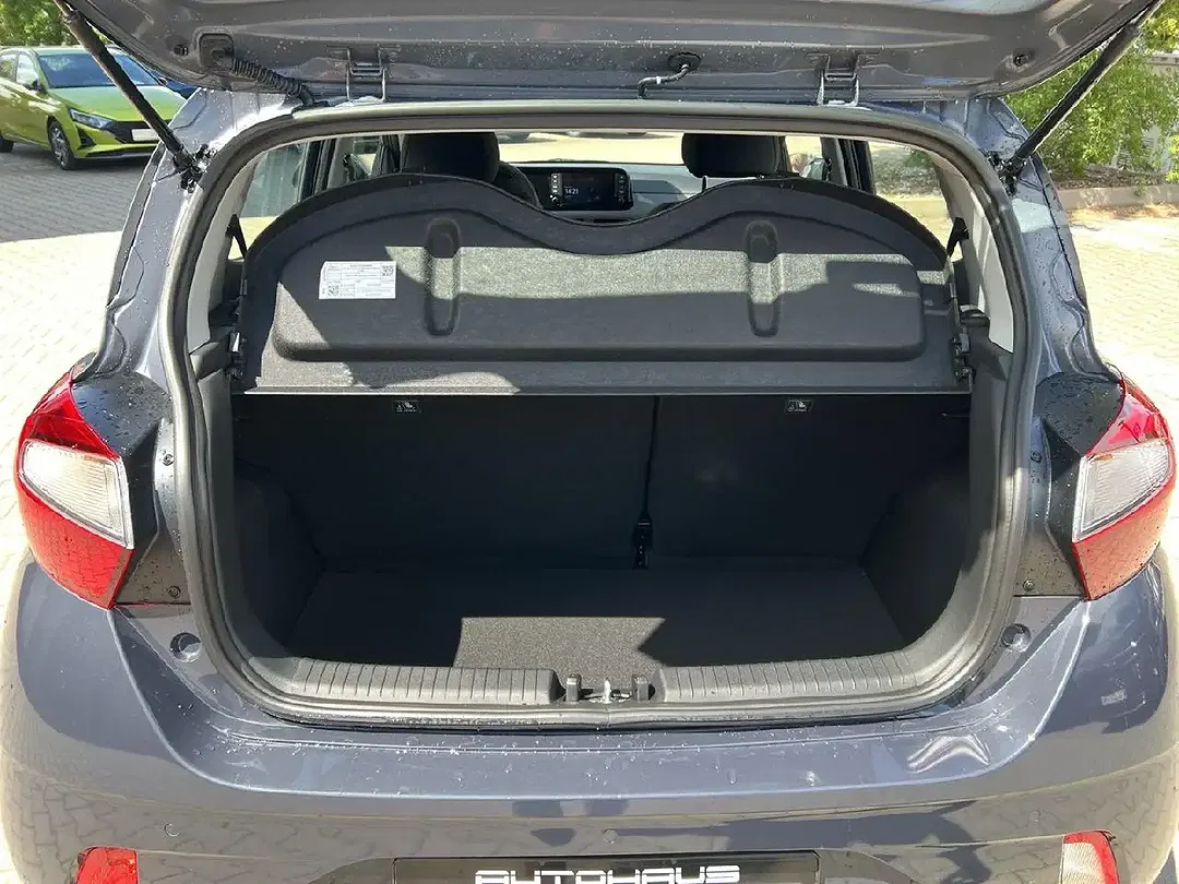 Hyundai i10 - Thumbnail 6