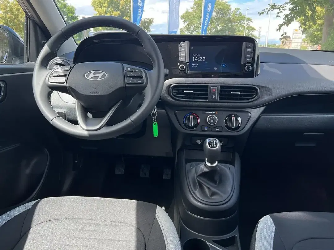 Hyundai i10 - Thumbnail 7