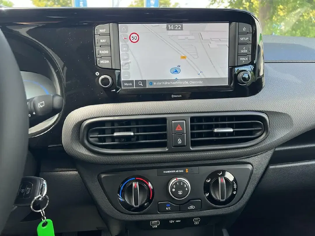 Hyundai i10 - Thumbnail 8