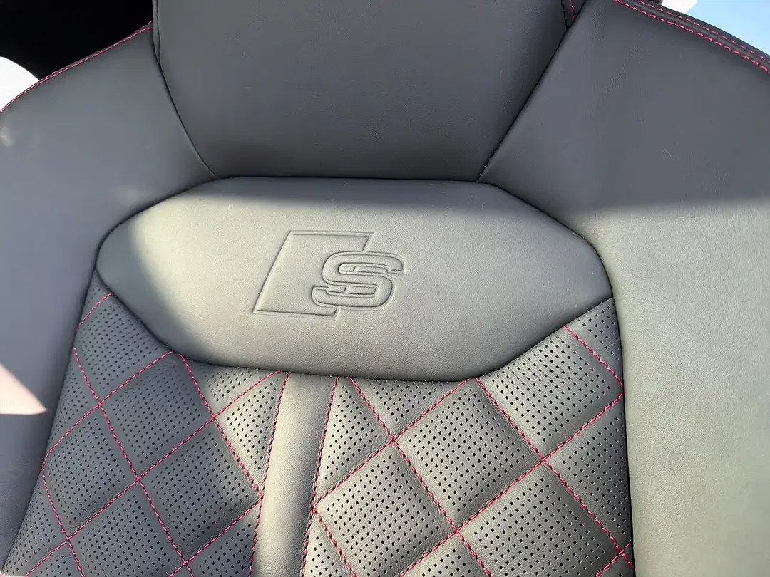 Audi Q8 - Thumbnail 8
