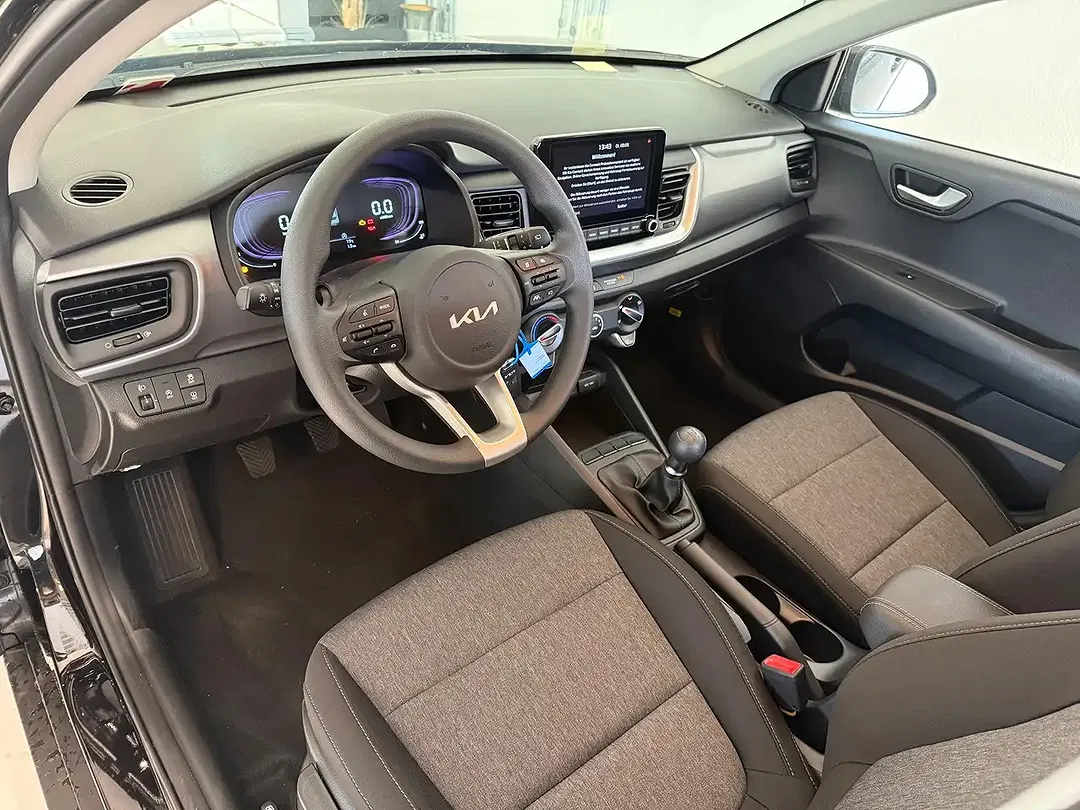 Kia Stonic - Thumbnail 7