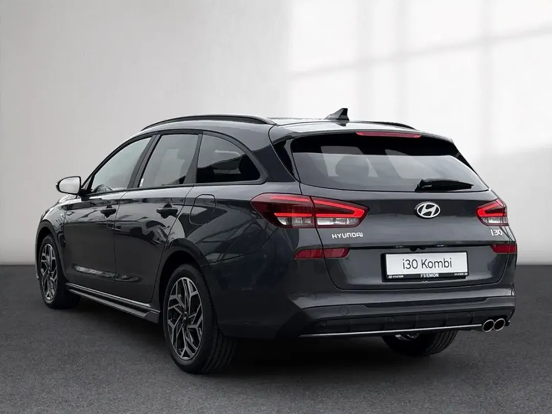 Hyundai i30 - Thumbnail 3