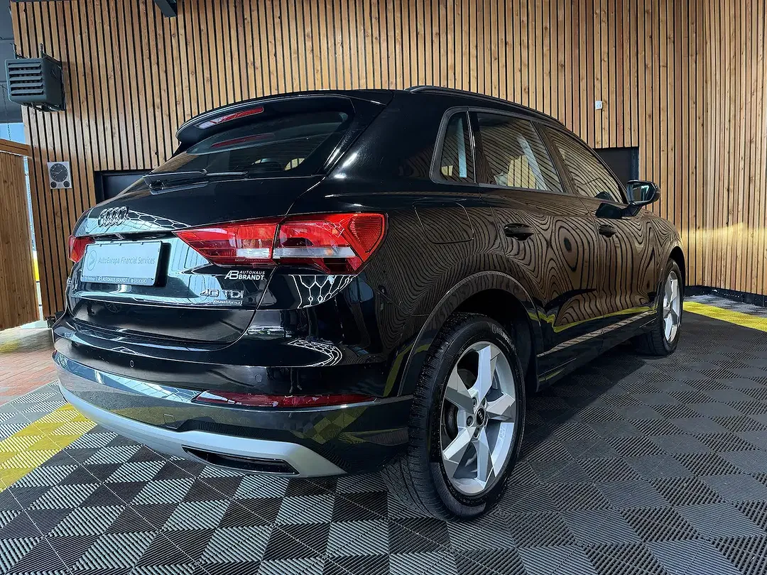 Audi Q3 - Thumbnail 7