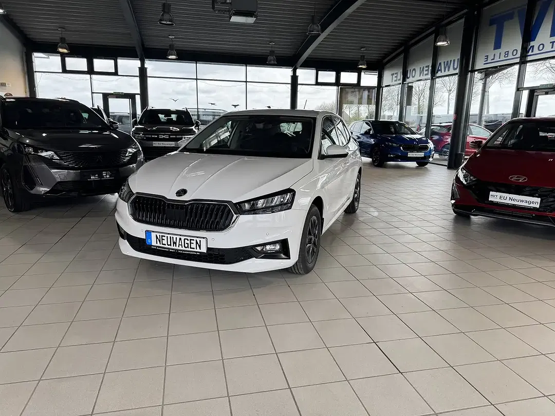 Skoda Fabia - Thumbnail 1