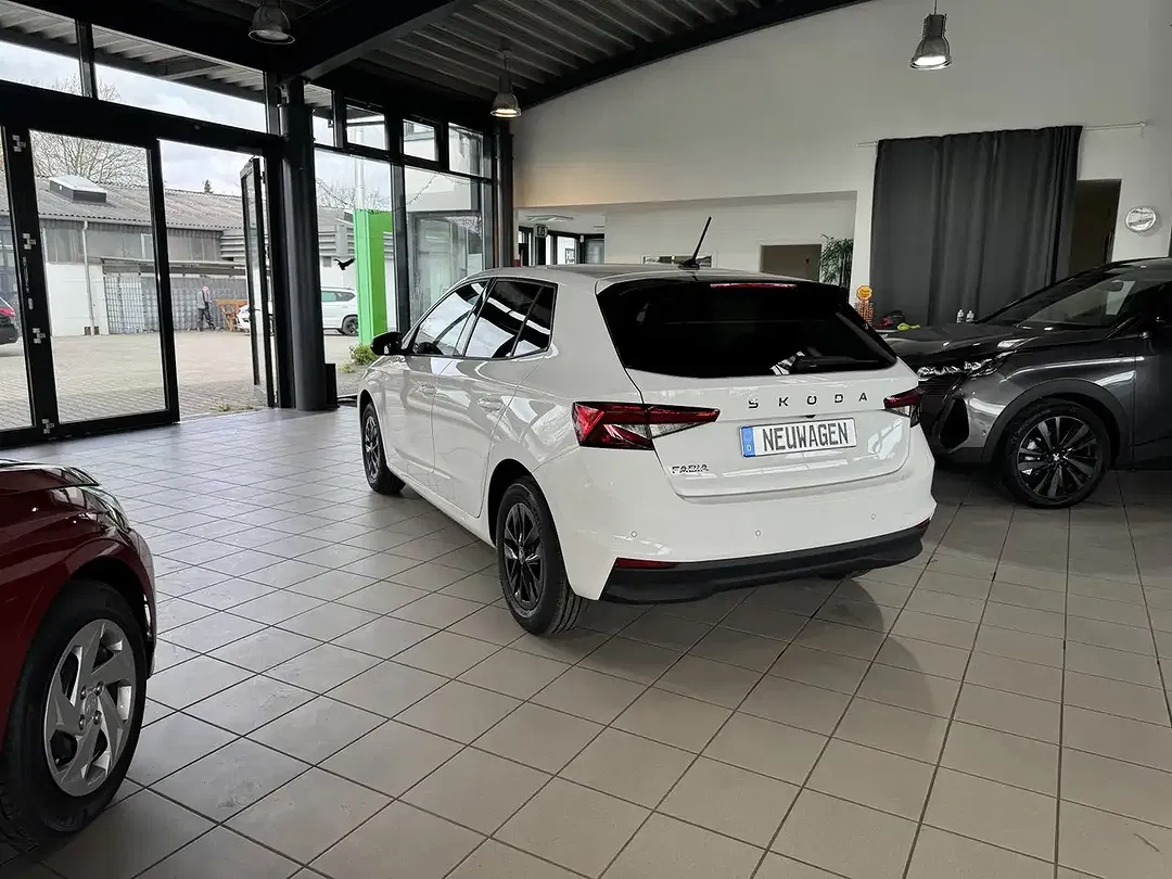 Skoda Fabia - Thumbnail 4