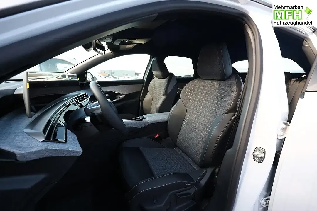 Peugeot 3008 - Thumbnail 5