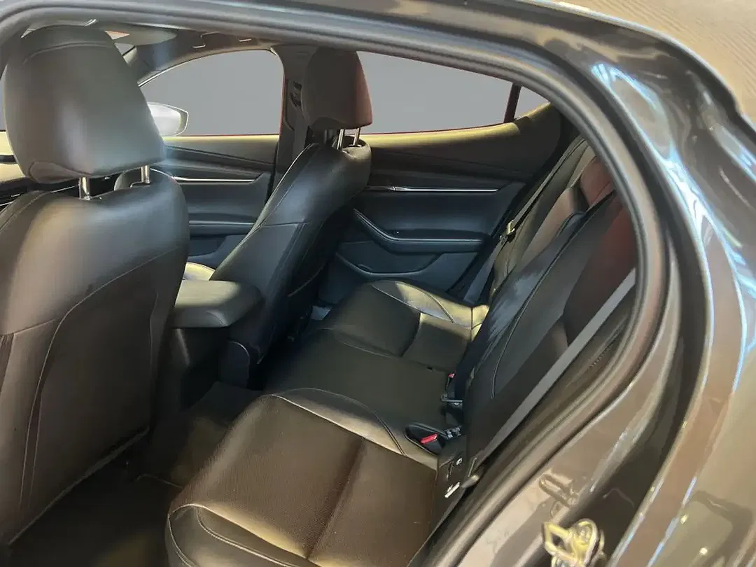 Mazda 3 - Thumbnail 7