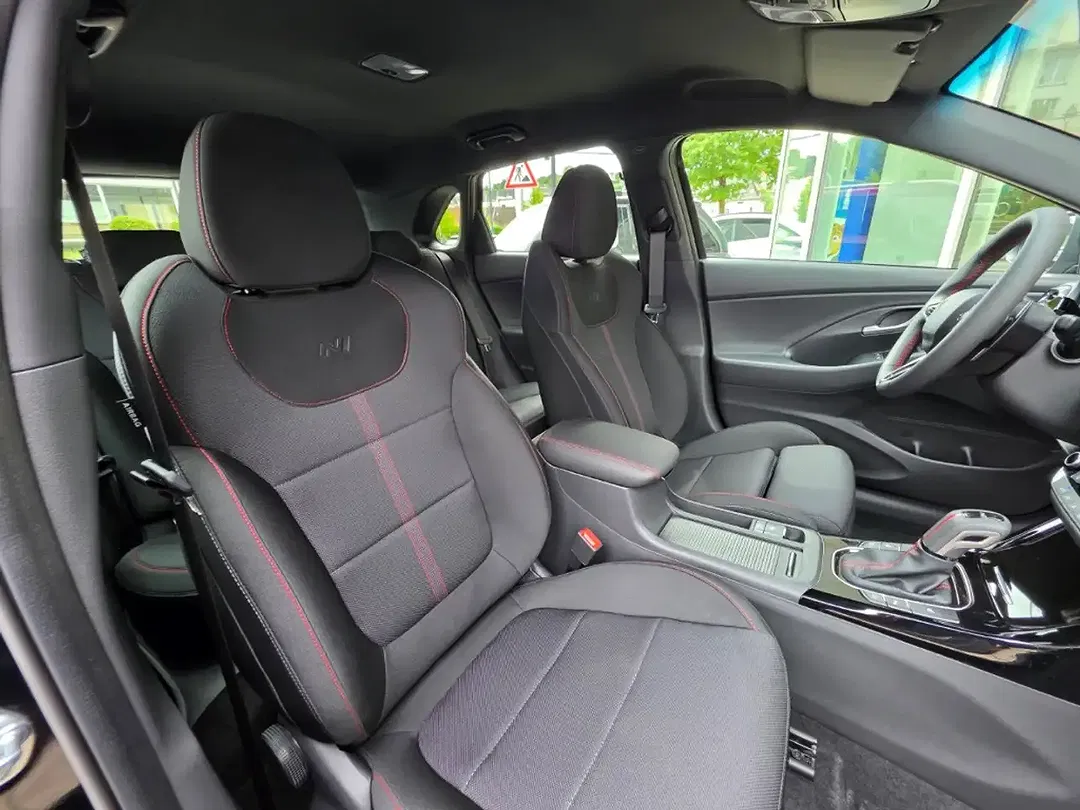 Hyundai i30 - Thumbnail 13