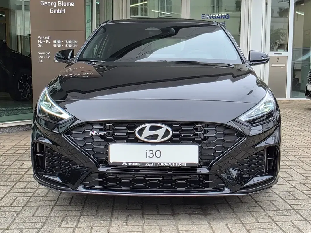 Hyundai i30 - Thumbnail 3