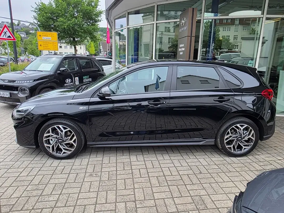 Hyundai i30 - Thumbnail 4