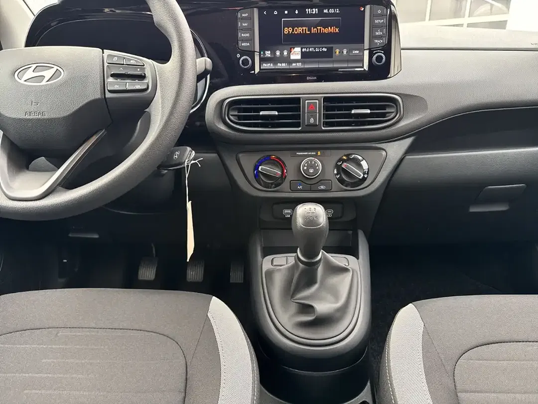 Hyundai i10 - Thumbnail 12