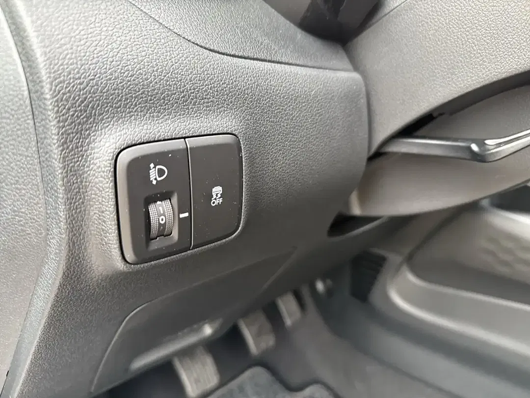 Hyundai i10 - Thumbnail 15