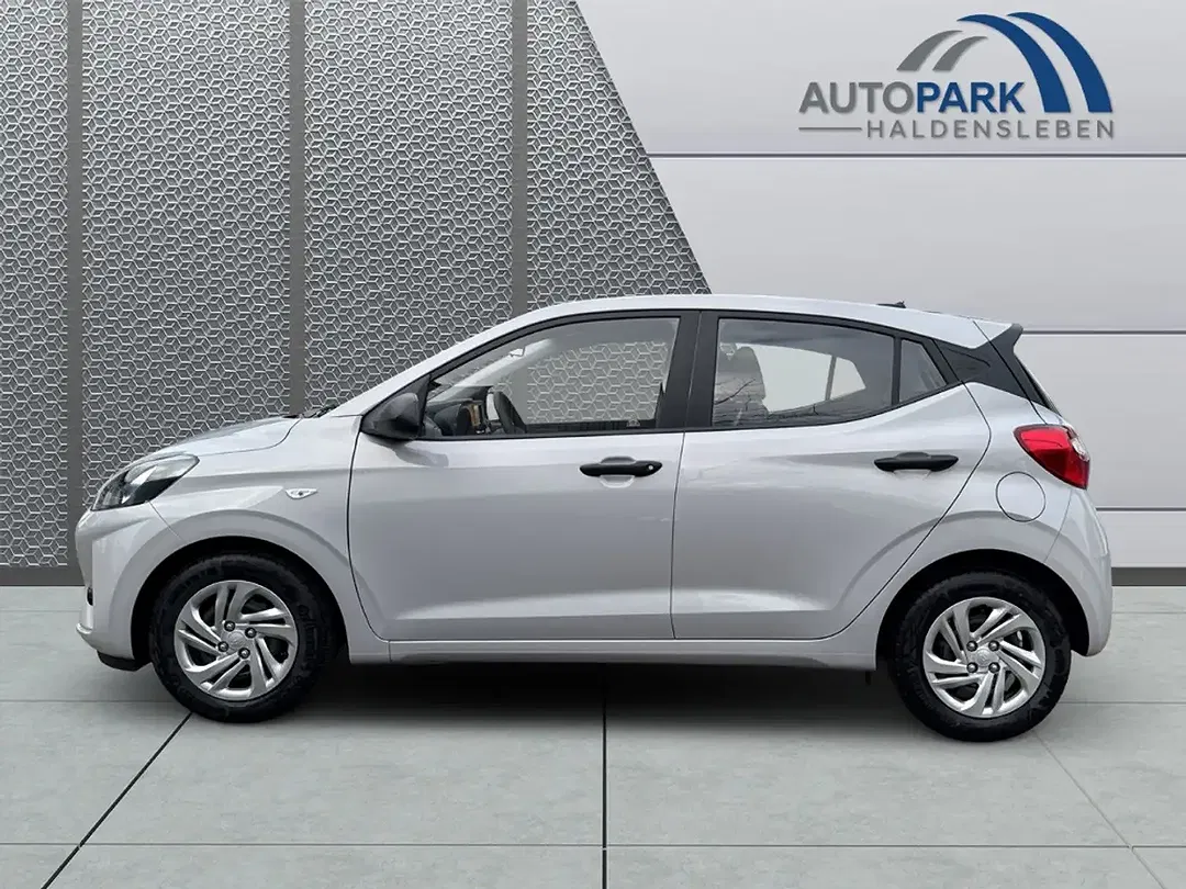 Hyundai i10 - Thumbnail 2