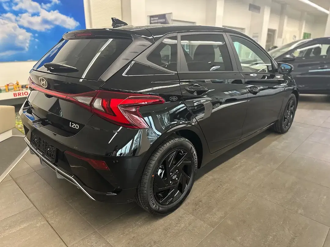 Hyundai i20 - Thumbnail 9