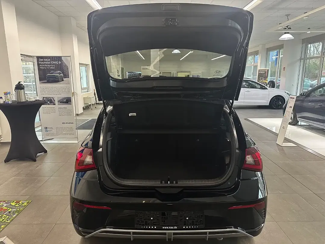 Hyundai i20 - Thumbnail 11