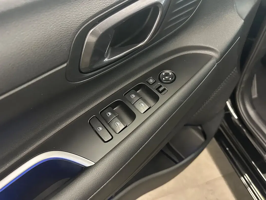 Hyundai i20 - Thumbnail 13
