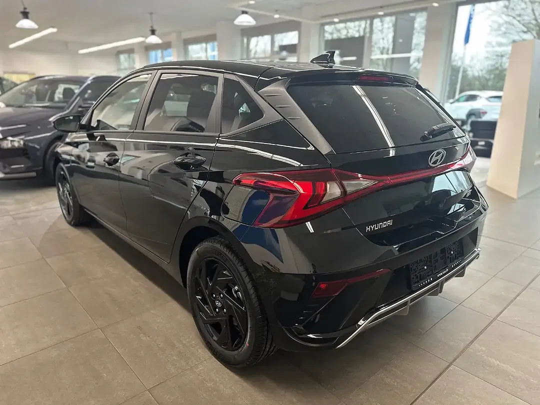 Hyundai i20 - Thumbnail 2