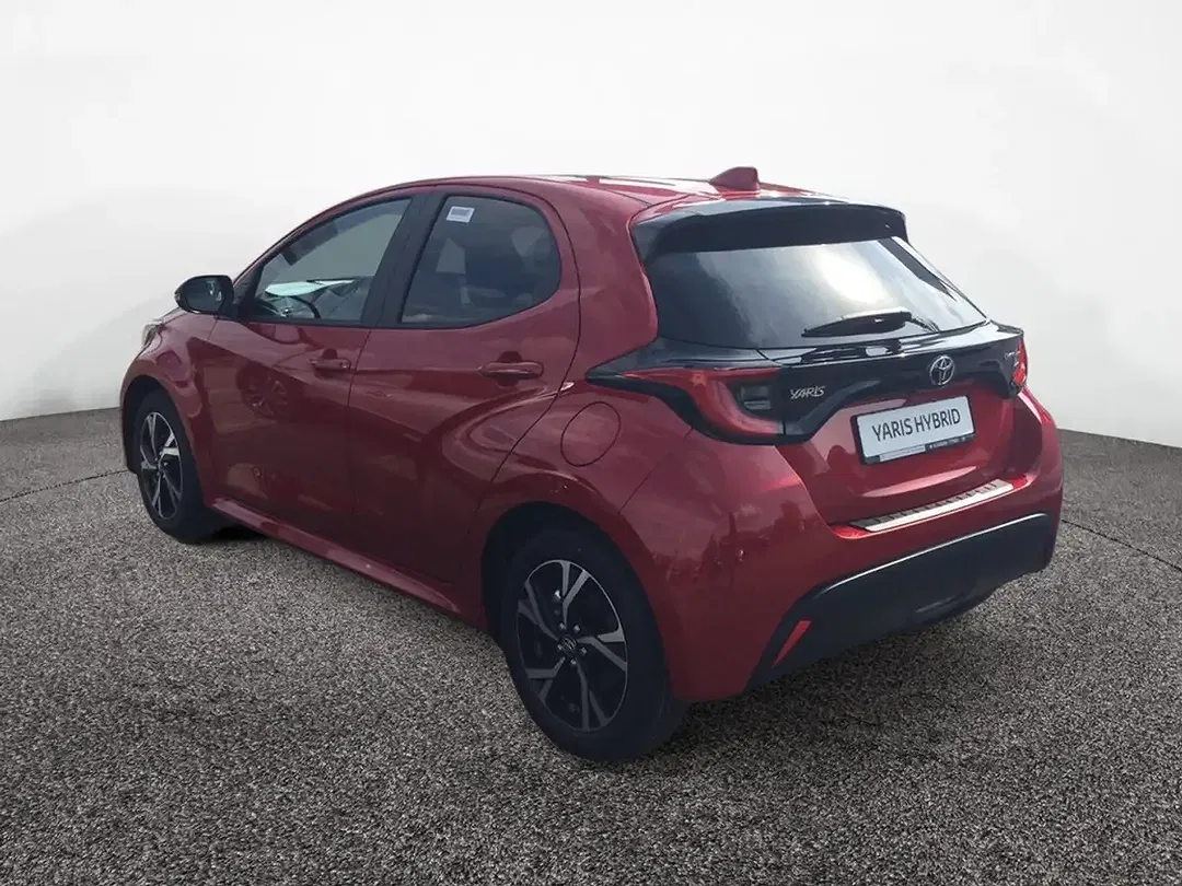 Toyota Yaris - Thumbnail 4