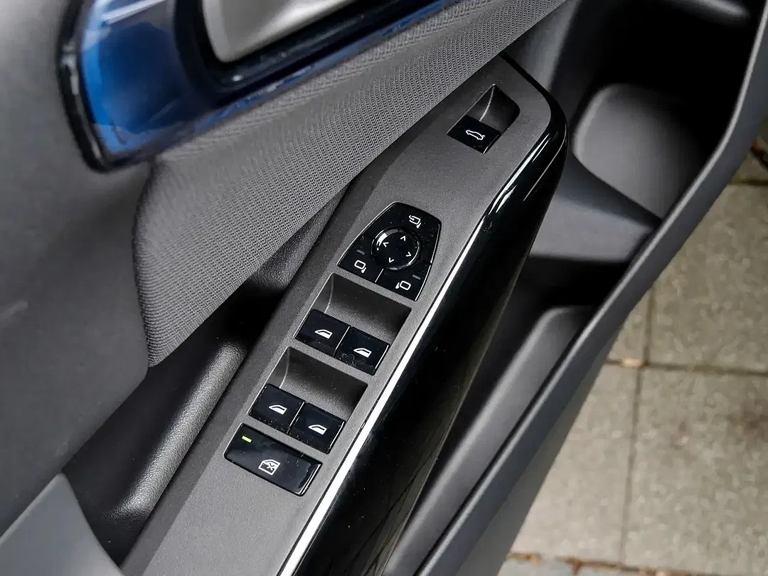 BMW X3 - Thumbnail 12