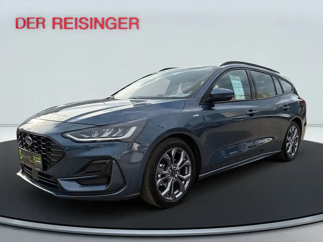Ford Focus - Thumbnail 2