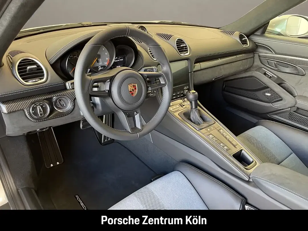 Porsche 718 Spyder - Thumbnail 14