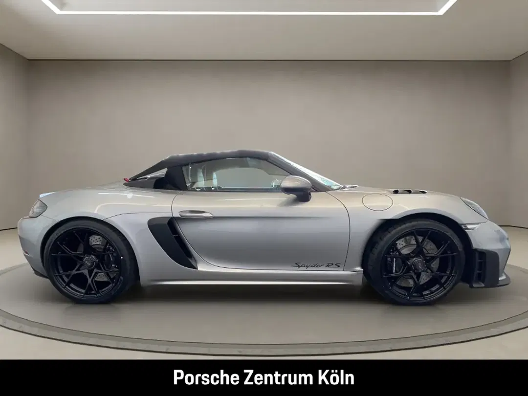 Porsche 718 Spyder - Thumbnail 6