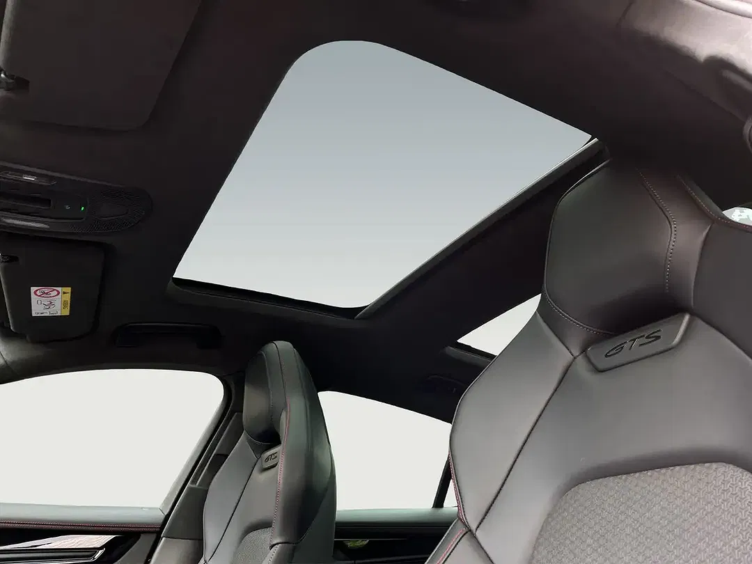 Porsche Panamera - Thumbnail 12