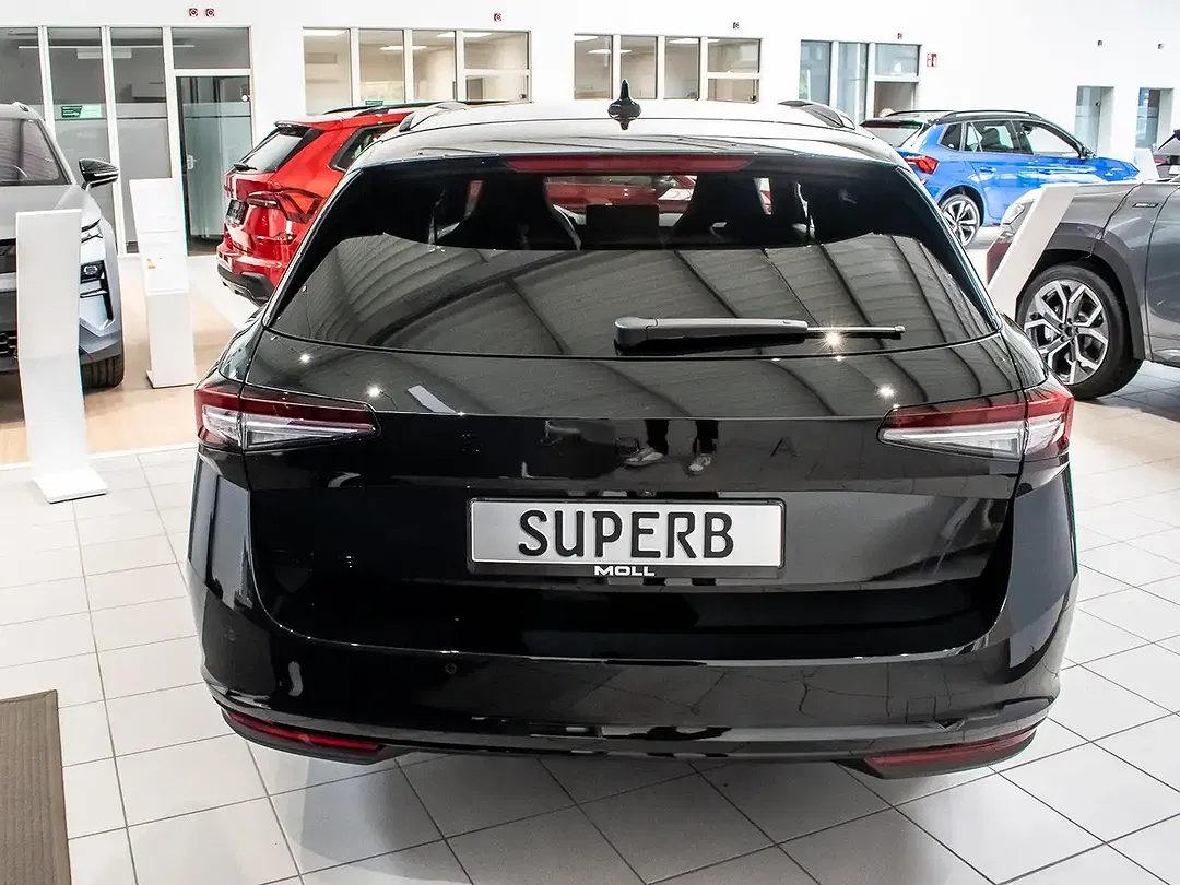 Skoda Superb - Thumbnail 4