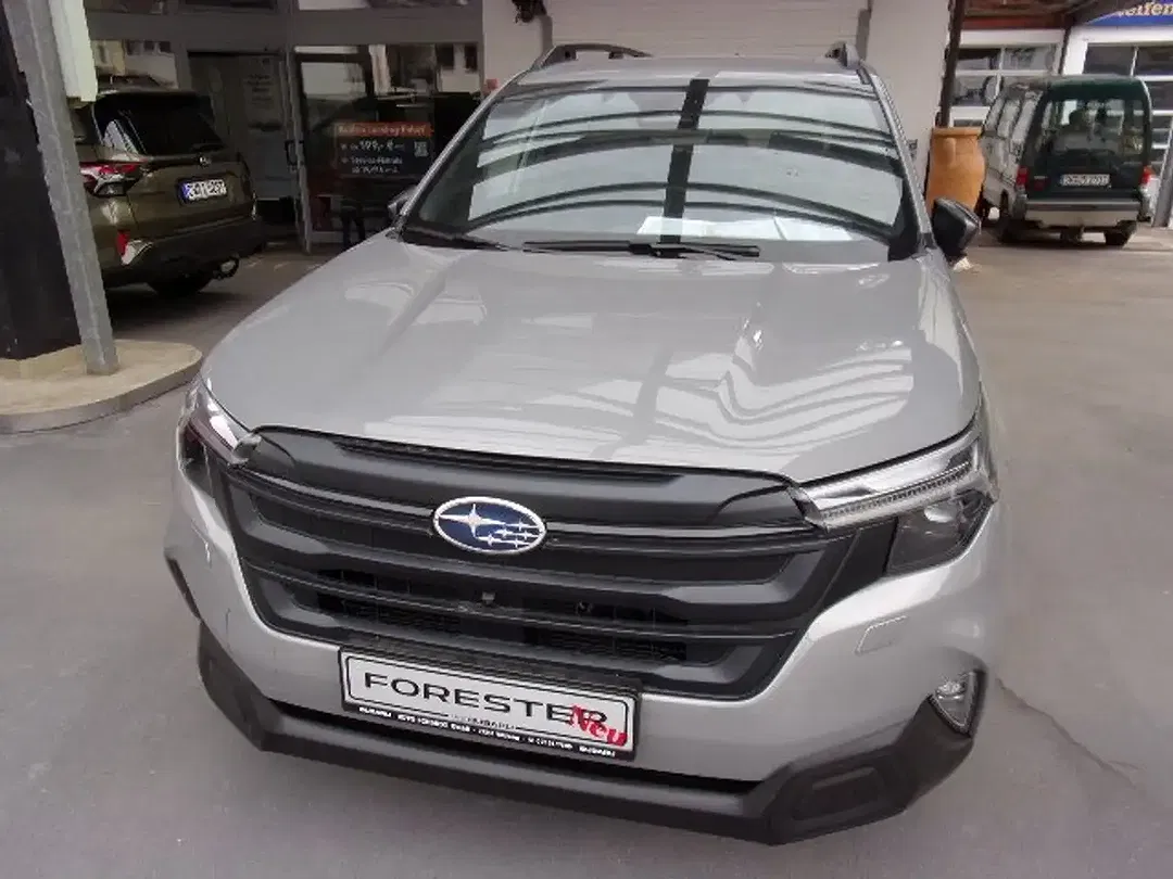 Subaru Forester - Thumbnail 1