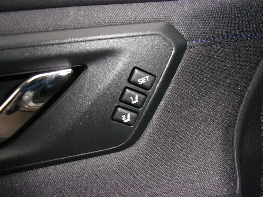 Subaru Forester - Thumbnail 10