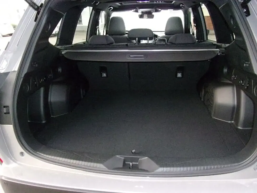 Subaru Forester - Thumbnail 12