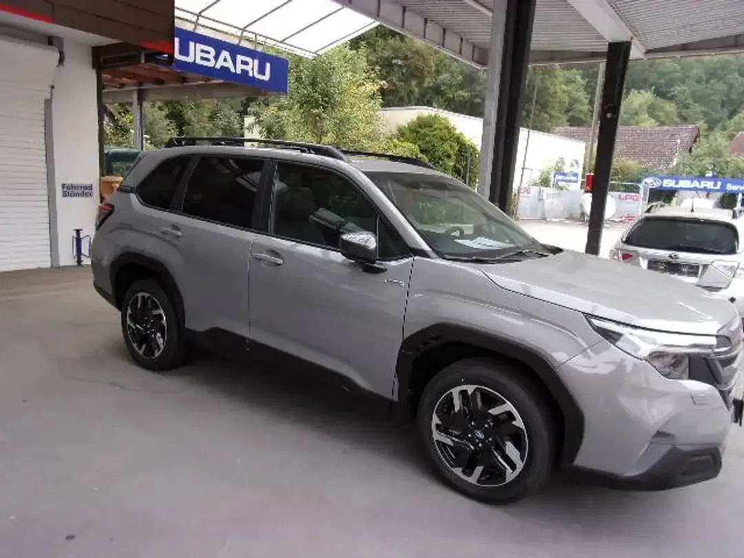 Subaru Forester - Thumbnail 4