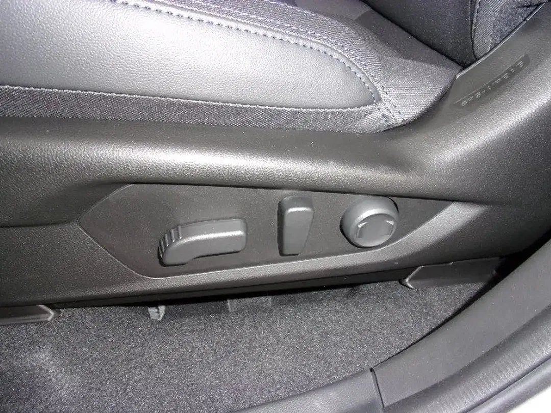 Subaru Forester - Thumbnail 9