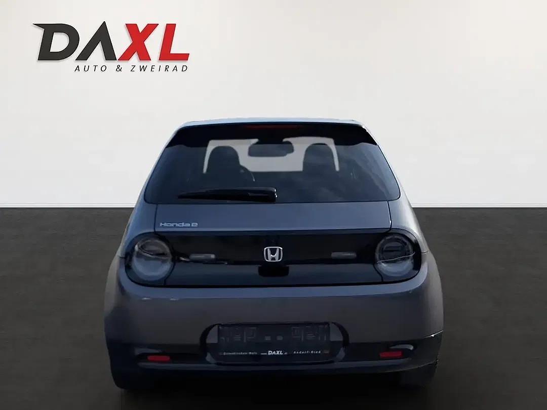 Honda e - Thumbnail 9