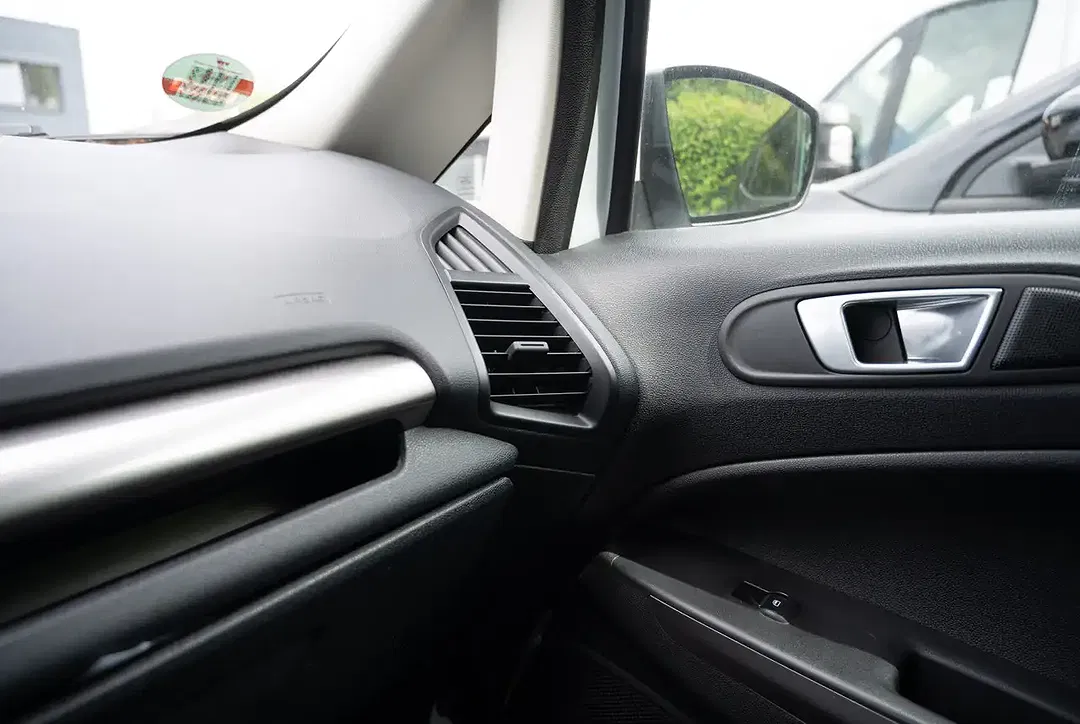 Ford EcoSport - Thumbnail 11