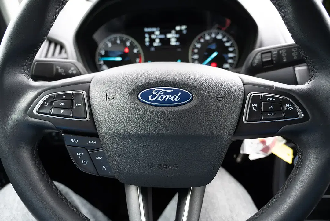 Ford EcoSport - Thumbnail 14