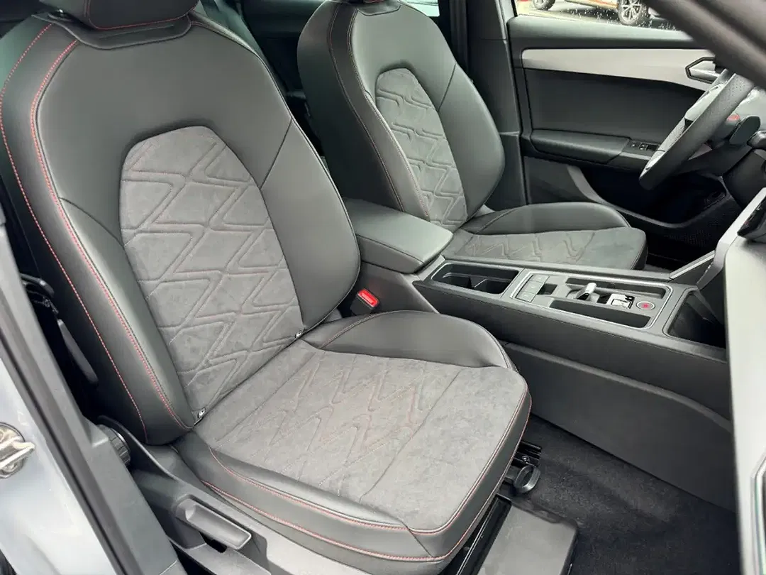 SEAT Leon - Thumbnail 6
