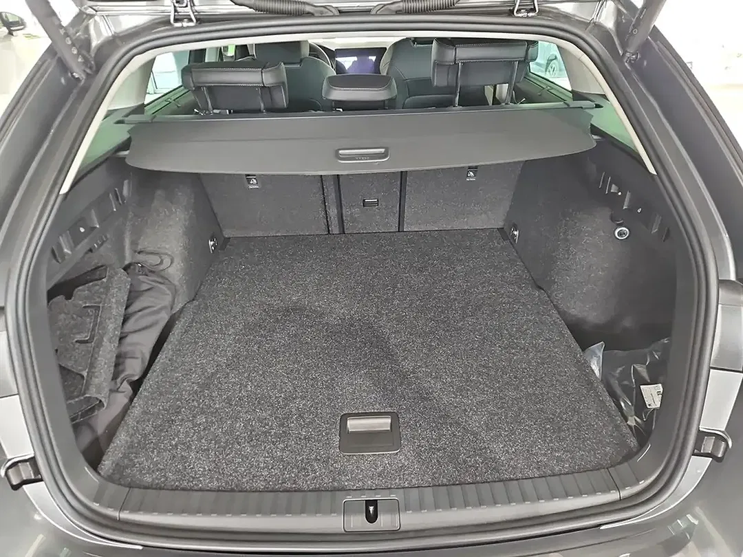 Skoda Octavia - Thumbnail 13
