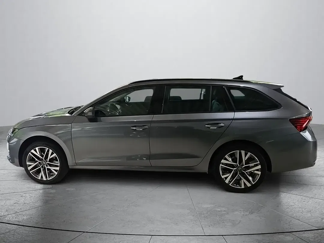 Skoda Octavia - Thumbnail 4