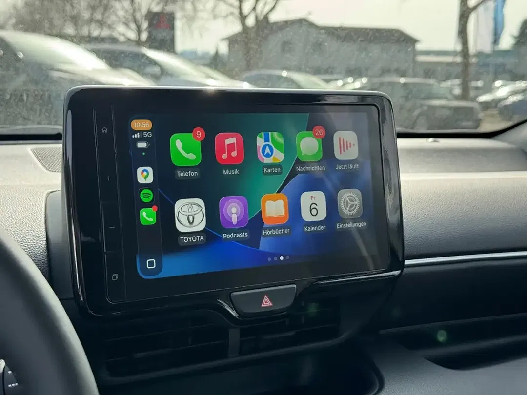 Toyota Yaris - Thumbnail 12