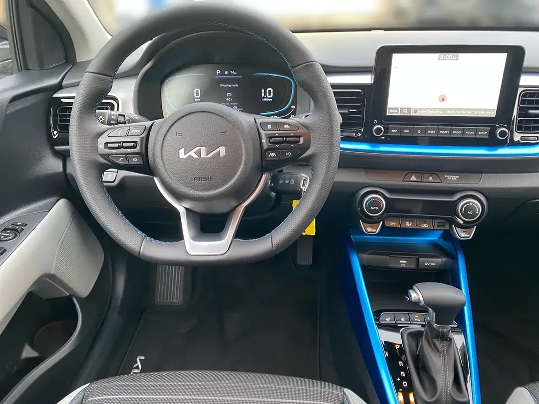 Kia Stonic - Thumbnail 11