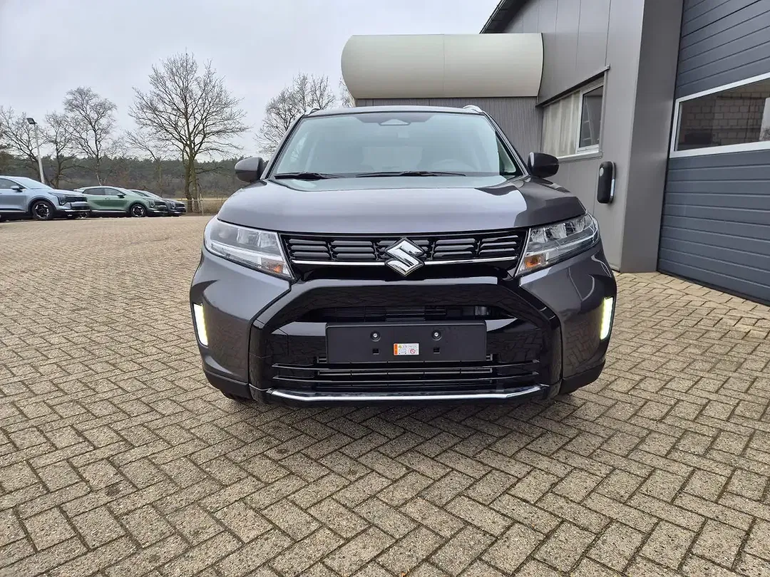 Suzuki Vitara - Thumbnail 8