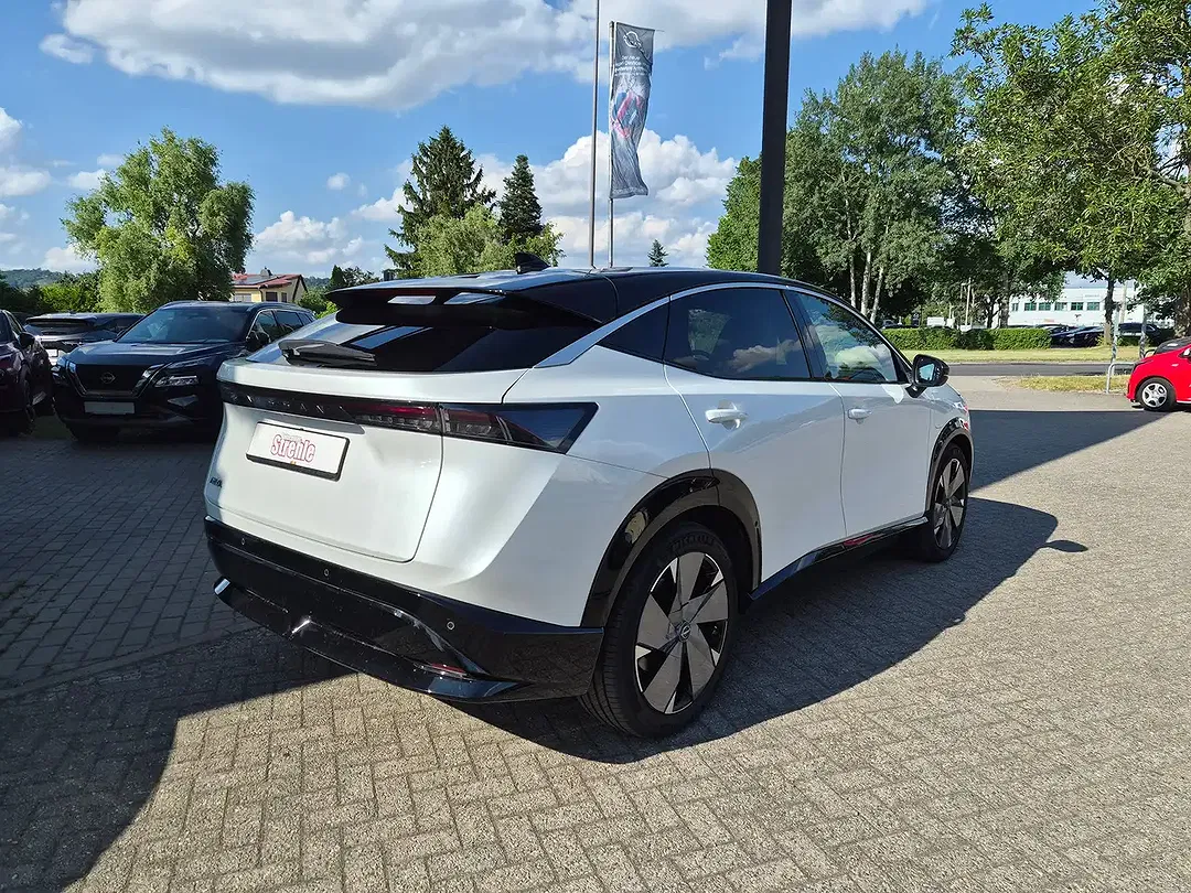 Nissan Ariya - Thumbnail 4