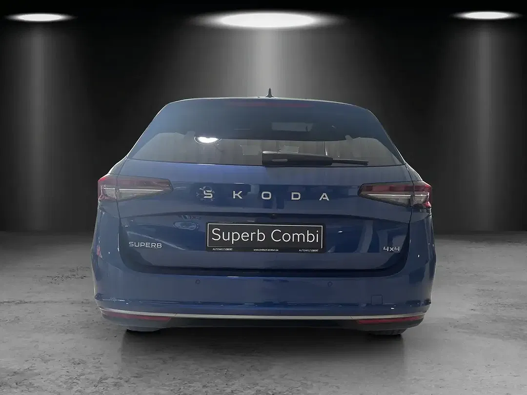 Skoda Superb - Thumbnail 4
