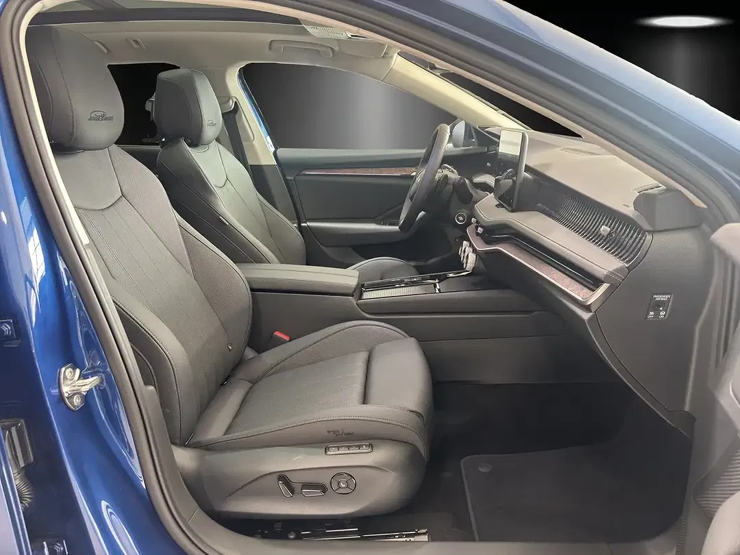 Skoda Superb - Thumbnail 7