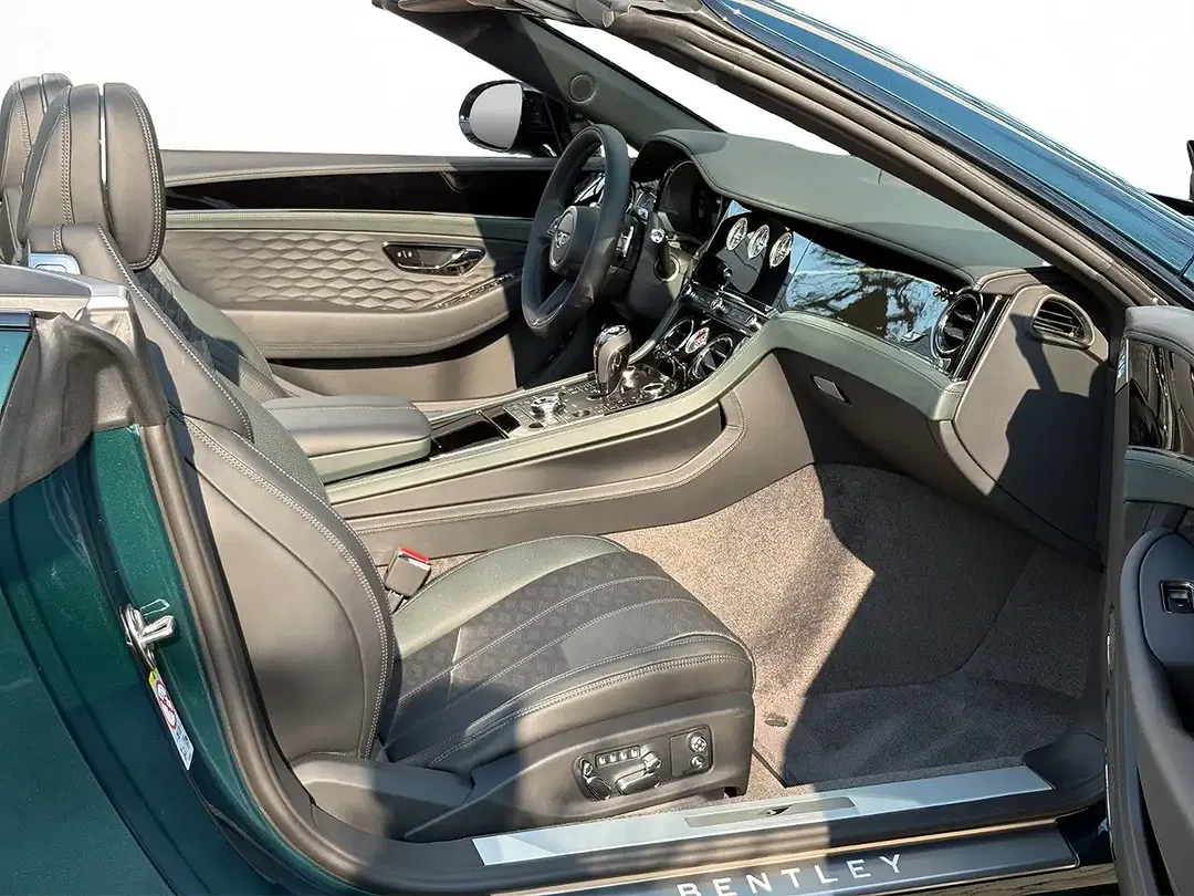 Bentley Continental GTC - Thumbnail 10