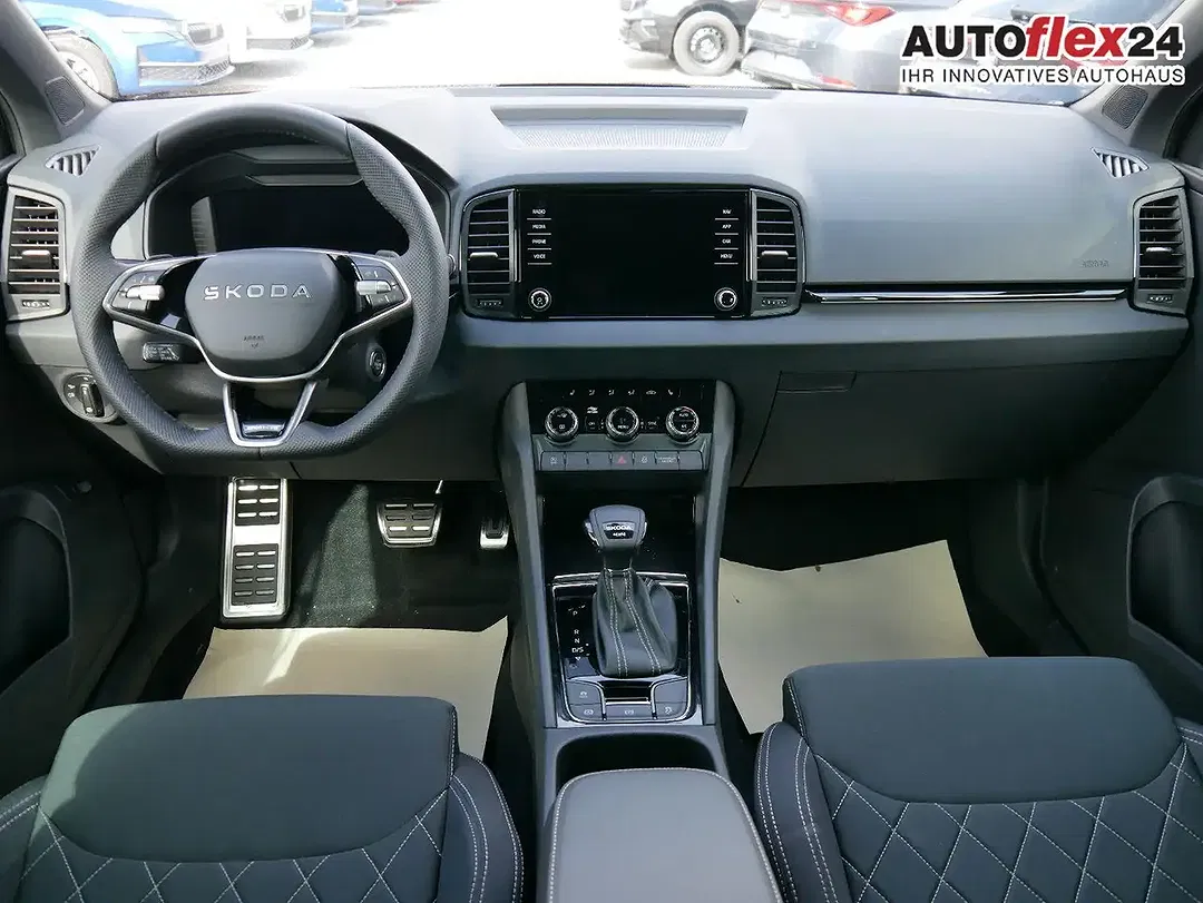 Skoda Karoq - Thumbnail 8