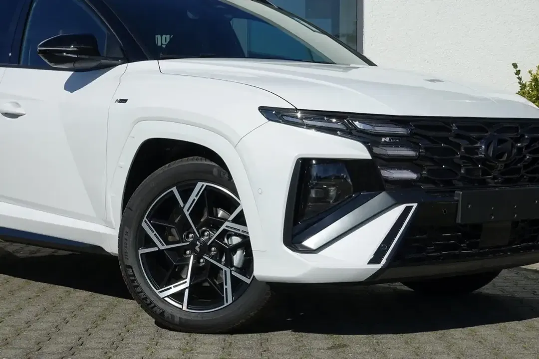 Hyundai TUCSON - Thumbnail 4