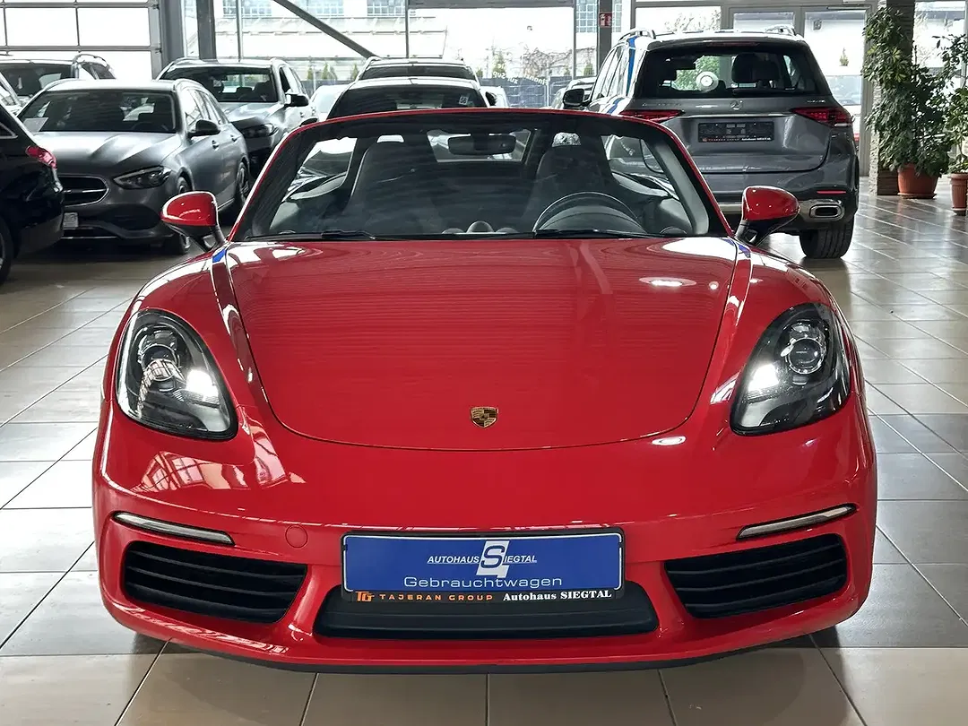 Porsche Boxster - Thumbnail 2